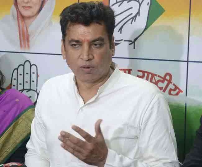 Uttarakhand Congress state in-charge Devendra Yadav warned all the party leaders.