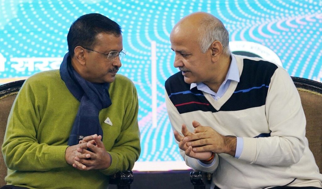 kejriwal-sisodia_large_1241_8