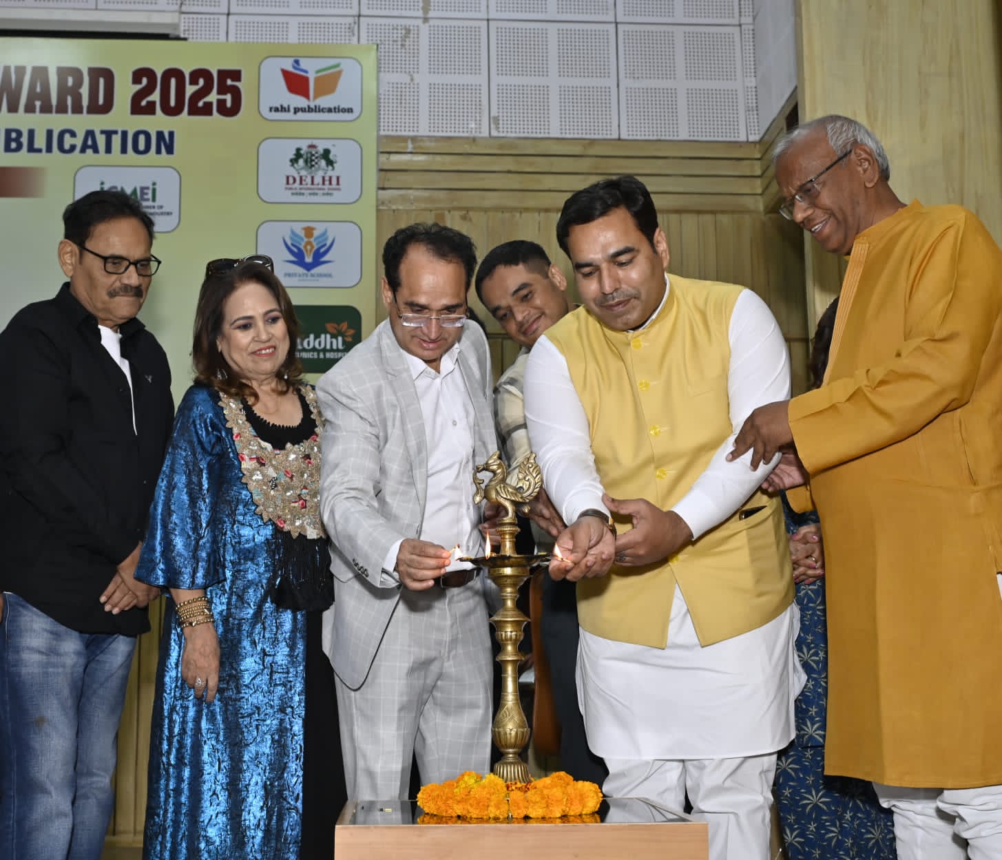 WhatsApp Image 2025-03-25 at 12.58.42 AM